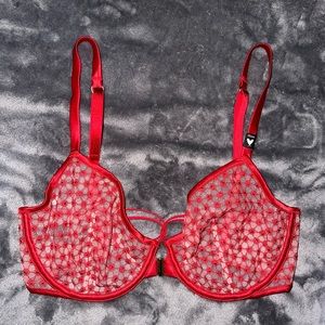 Victoria Secret Very Sexy Luxe Lingerie Starburst Unlined Demi bra.